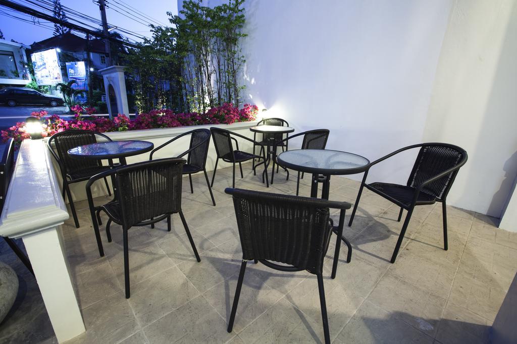Number 4 Phuket Apartment Nai Harn Exterior photo